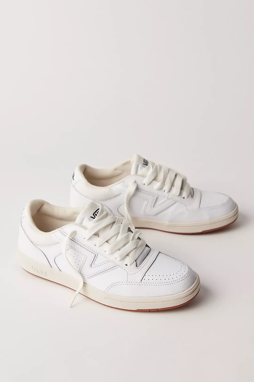 Top 2024 Back To School Shoes Must Have Sneakers For Fall Outfits